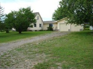 9321 Twin School Rd, Onaway, MI 49765