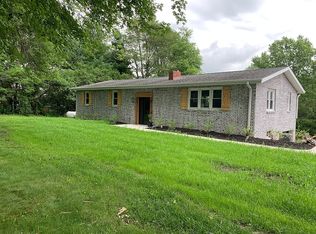 2728 N Taylor Rd, Hanna City, IL 61536