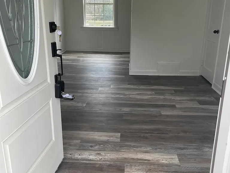 190 Erwin St #0 — Photo 1