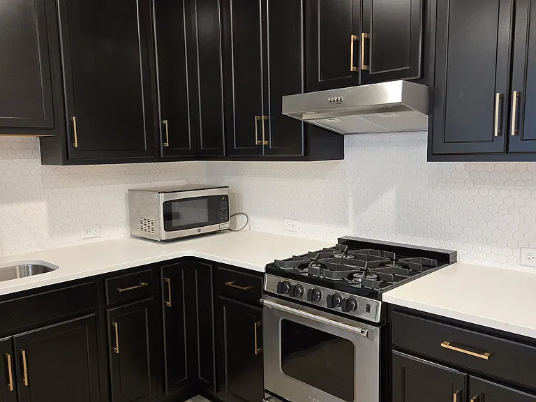 11944 Octave Ave — Photo 3