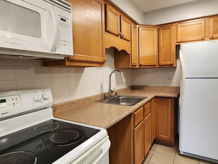 7740 Harvard St #4A — Photo 7