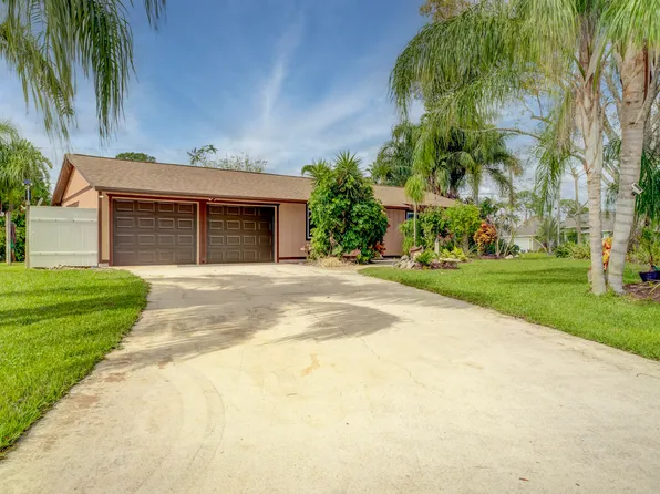 2392 SW Madrid Road, Port St Lucie, FL 34953