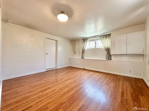 4th image of 1001 Sloat Blvd