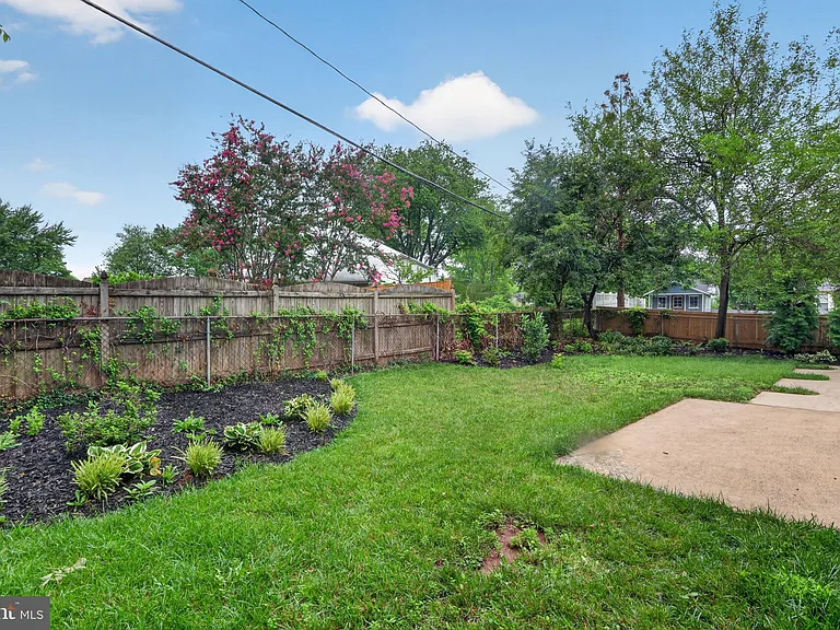 4214 Penner Ln — Photo 38