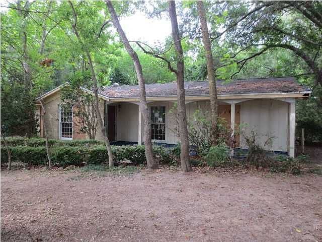1st image of 4 Belair Cir