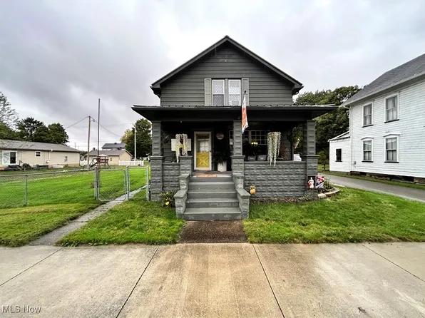 119 S Main St, Tuscarawas, OH 44682