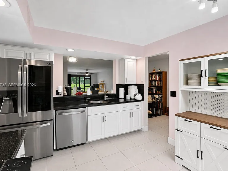 7758 La Mirada Dr #7758 — Photo 1