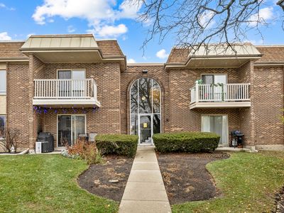 2415 N Kennicott Dr #1D, Arlington Heights, IL, 60004