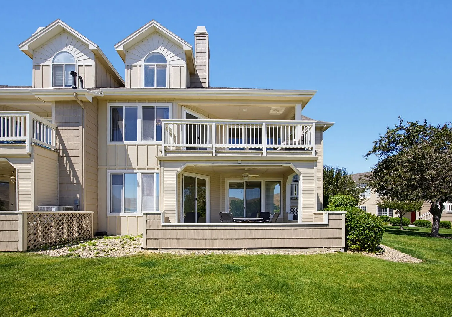 Beautiful SE Boise Condo with Scenic Views — Photo 4