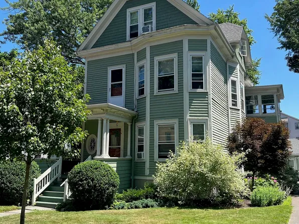 160-162 S Whitney St #3, Hartford, CT 06105