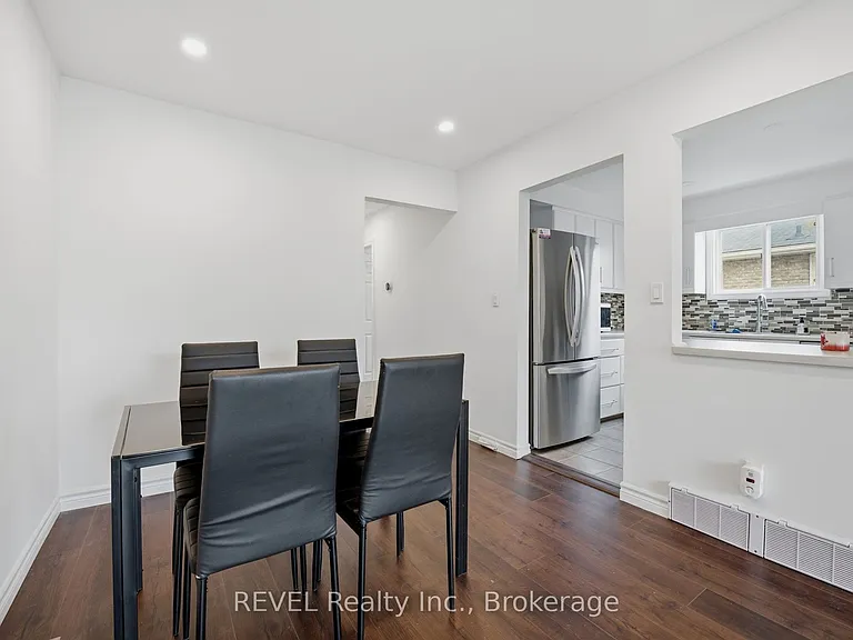 14 Deborah Ct — Photo 7