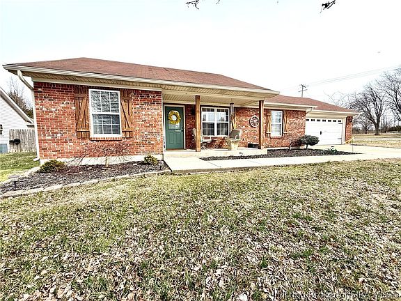 4th image of 11902 Lewis Drive