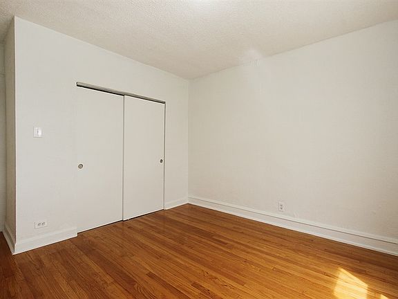 5th image of 8456 S Wabash Ave APT 2
