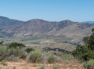 18100 Matterhorn Dr, Tehachapi, CA 93561