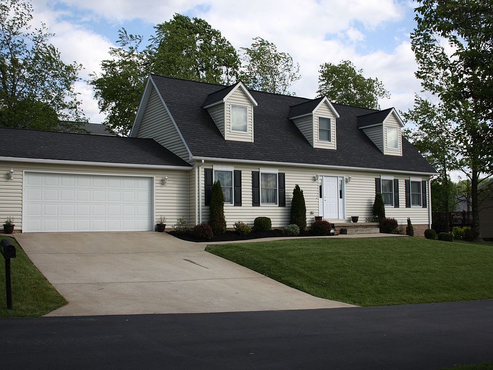 1st image of 2319 Magnolia Dr