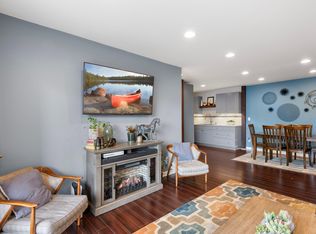 4010 Foss Rd APT 104, Saint Anthony, MN 55421