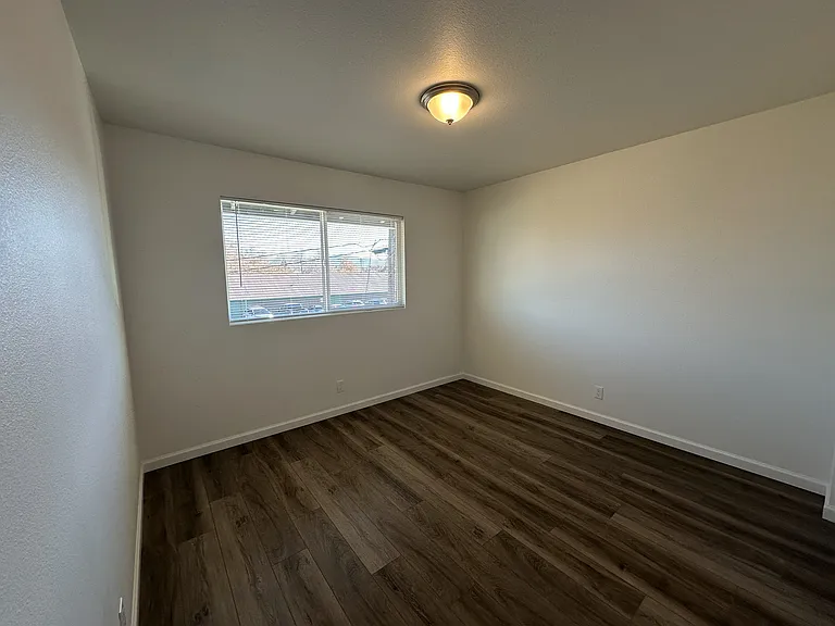 2380 Orange Ln — Photo 13