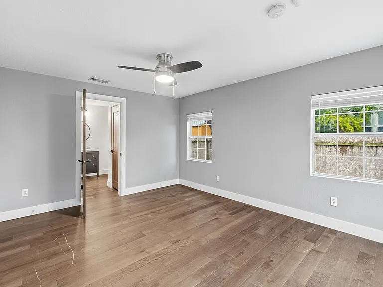 1137 Nickols Ave — Photo 10
