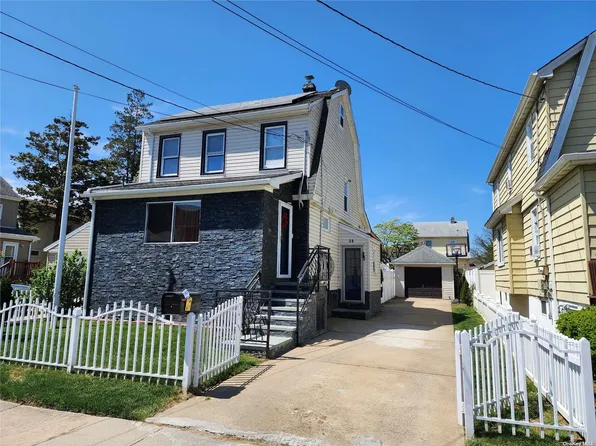38 Drew Street, Valley Stream, NY 11581
