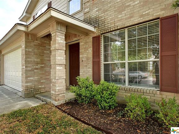 3rd image of 2473 Medina Dr