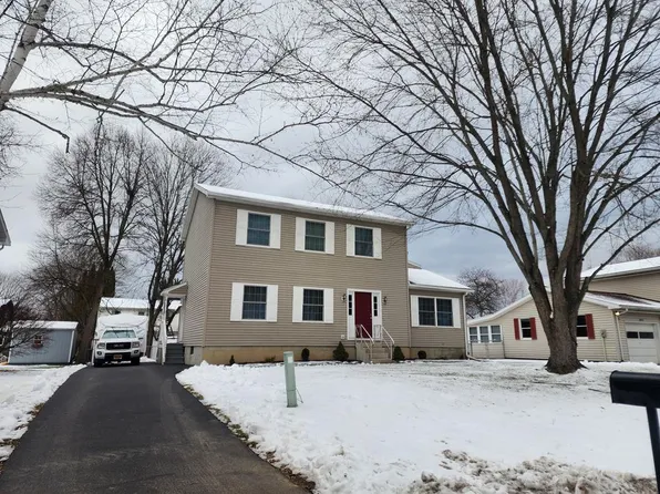 10 Meadow Ln, Painted Post, NY 14870