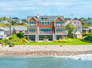 75 Stanton Ave, Narragansett, RI 02882