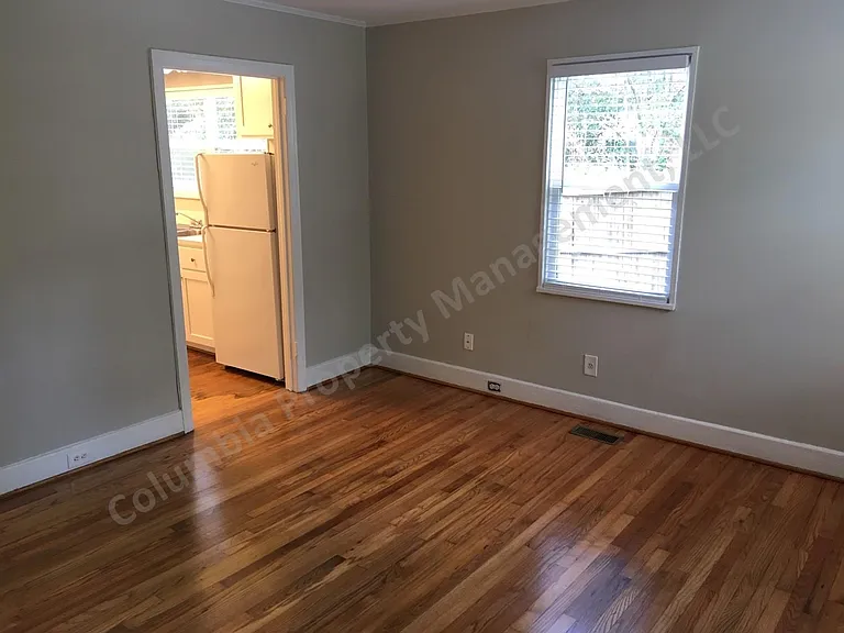 164 Vallejo Cir #B — Photo 3