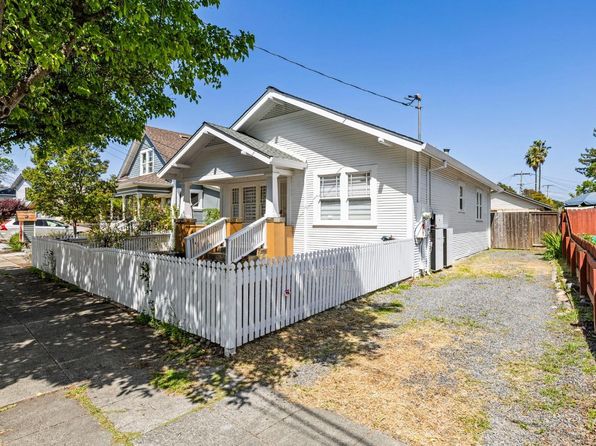 428 Bosley St, Santa Rosa, CA 95401