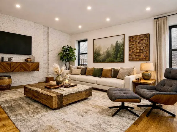 560 Hudson Street image 1 of 5