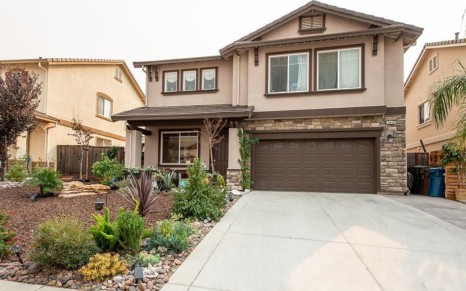 1st image of 3940 Finch Dr