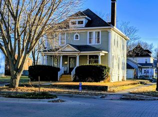 985 W Main St, Decatur, IL 62522