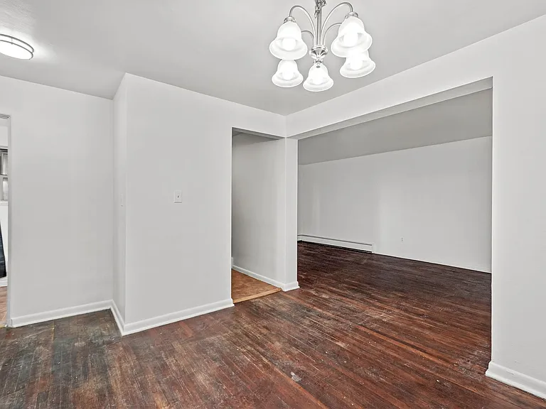 11515-11523 Frankstown Road — Photo 11
