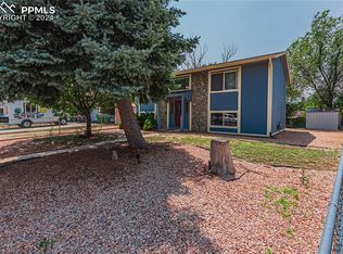 2520 Gina Dr, Colorado Springs, CO 80916