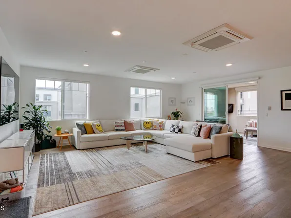 2810 Wagon Wheel Rd #304, Oxnard, CA 93036