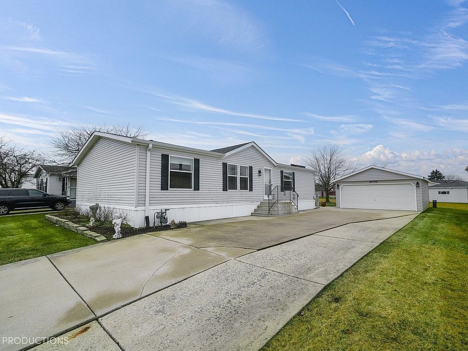 1st image of 22722 S Butler Ln