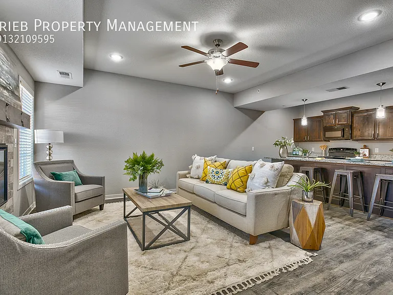 22088 W 123rd Ln #3-109 — Photo 6