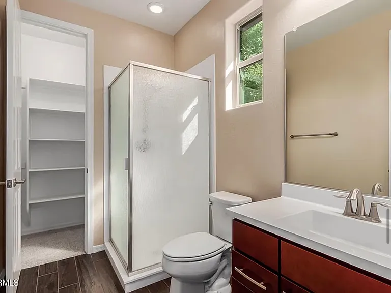 3432 E Strawberry Dr — Photo 15