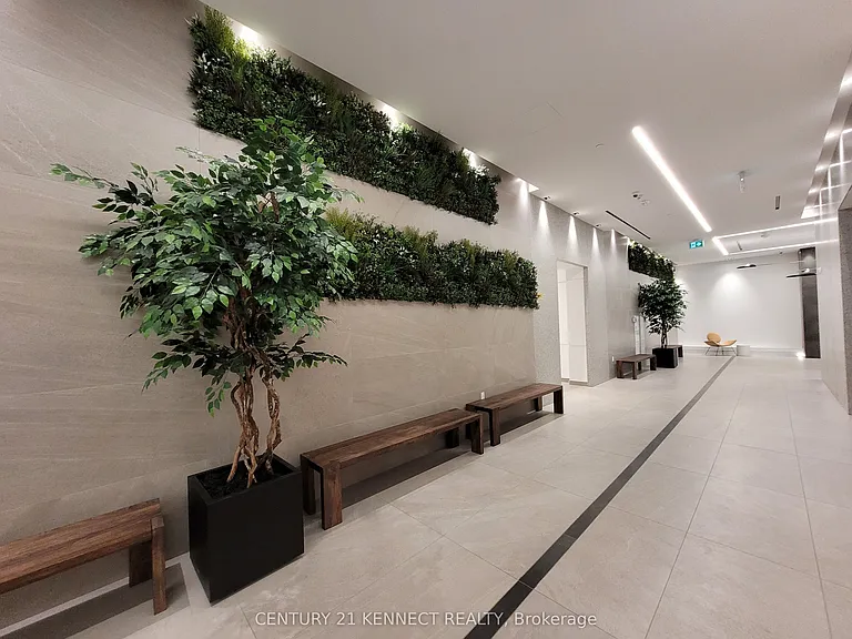 60 George Butchart Dr #Townhouse 2 — Photo 37