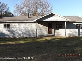 6809 Barnacre Rd, Sardis, MS 38666