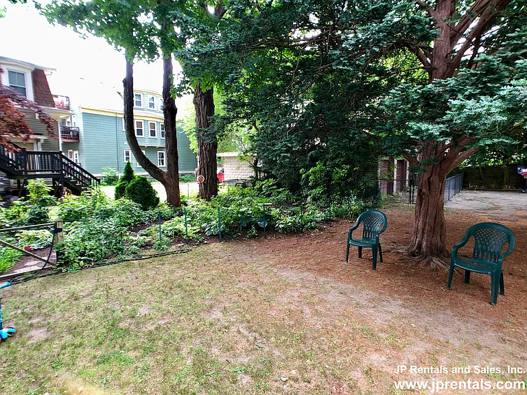 21 Boylston St #1 — Photo 17