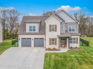 639 Karch Dr, Maryville, TN 37803