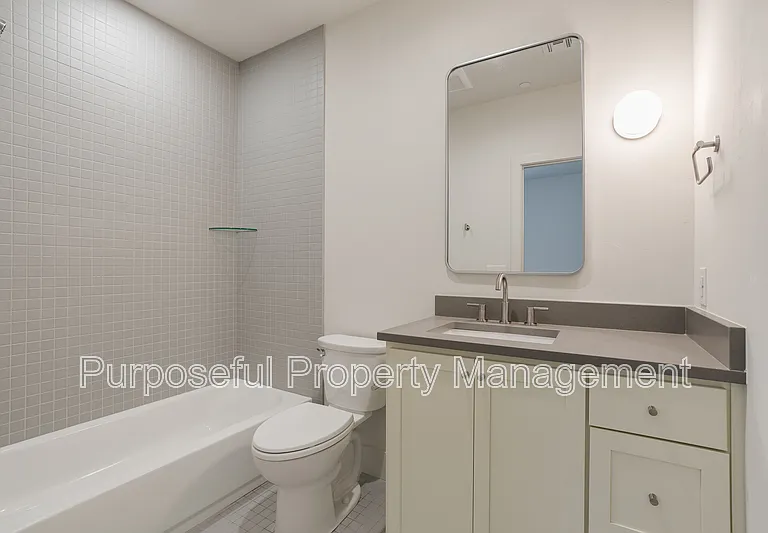934 Hangar Dr #6 — Photo 26
