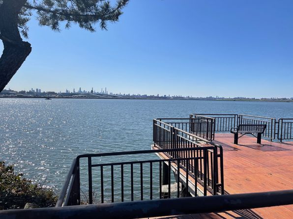 2540 120th St Unit 1C