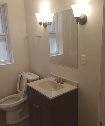 5th image of 6147 N Richmond St APT 1