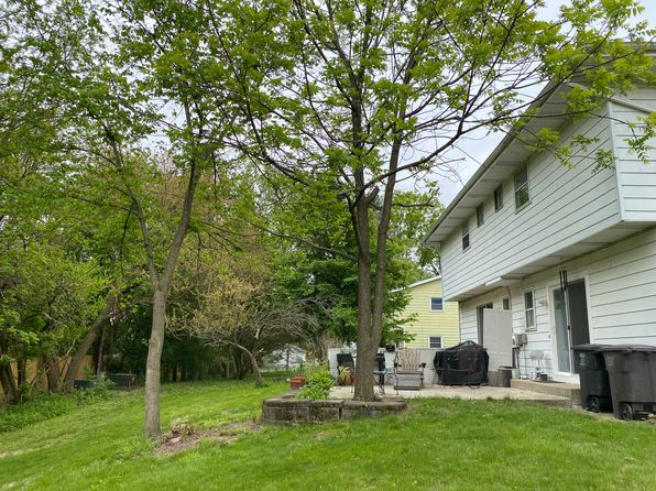 831 Badger Ln