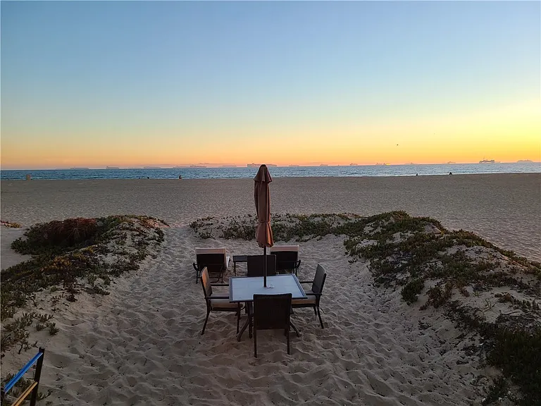 35A Surfside Ave — Photo 34