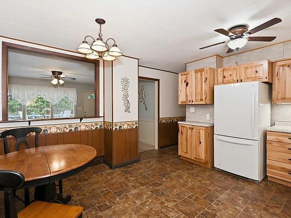 4th image of 5121 Independence Rd
