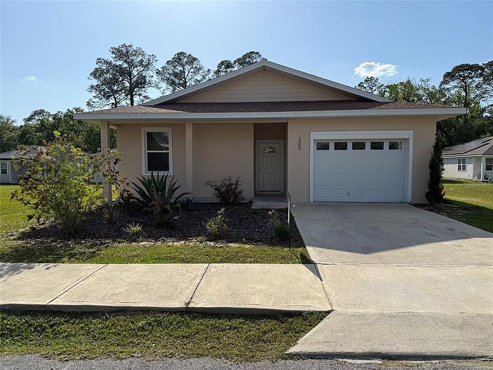 1st image of 3580 NE 1st Way