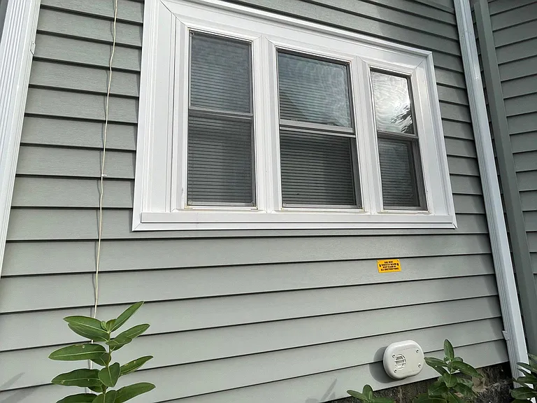 109 Magoun Ave — Photo 31