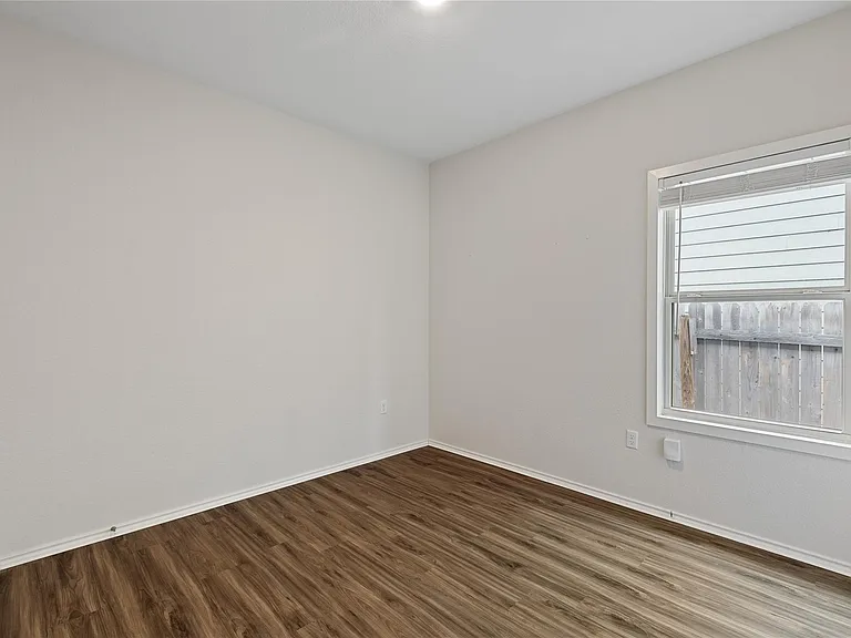 7101 Spirit Hill Rd — Photo 25